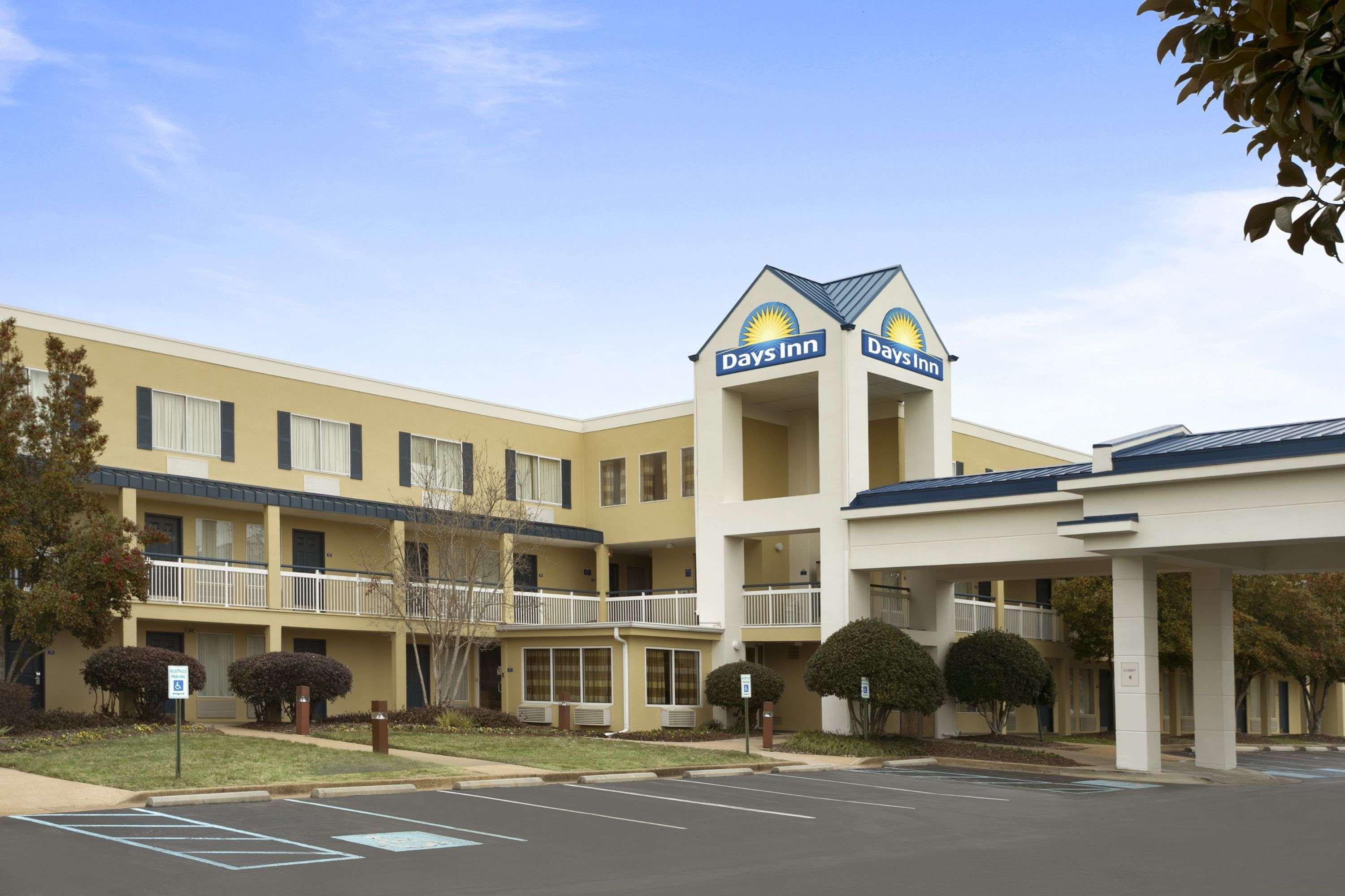Days Inn By Wyndham Chattanooga/Hamilton Place Exterior photo